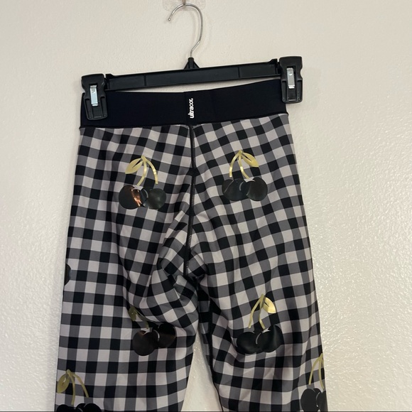Ultracor Gingham Cherry Leggings Size XS - Picture 4 of 9